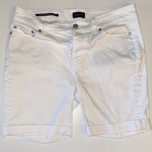 Talbots Girlfriend Denim Shorts 7 1/2 in a crisp white wash